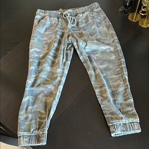 Cloth & Stone Camo Joggers